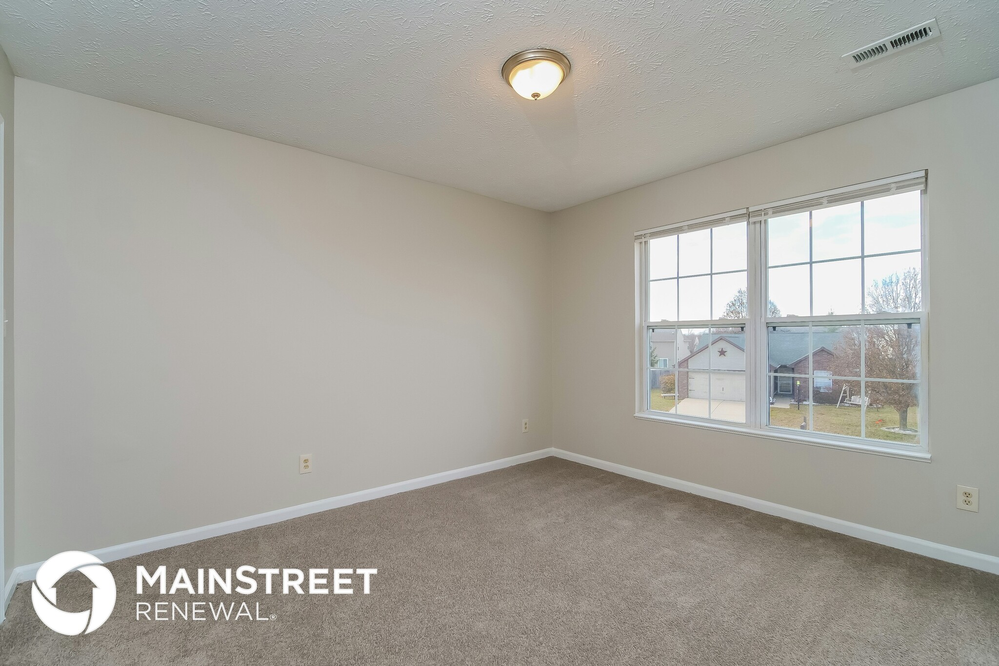 Building Photo - 2507 Swan Sea Dr