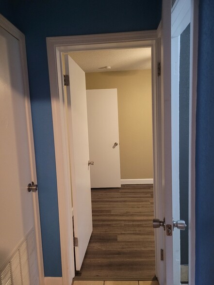 Hallway into bedroom - 1100 Saint Marys Blvd