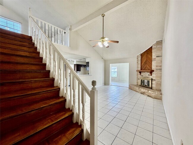 Building Photo - 2603 Quarry Hill Rd