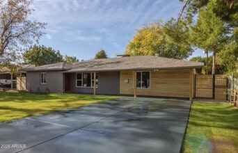 Building Photo - 2026 S El Camino Dr