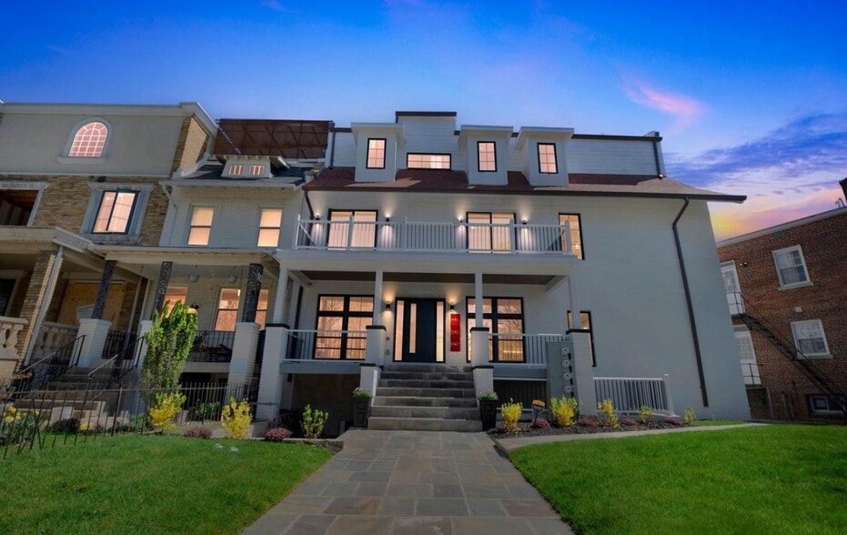 Building Photo - 3905 Kansas Ave NW