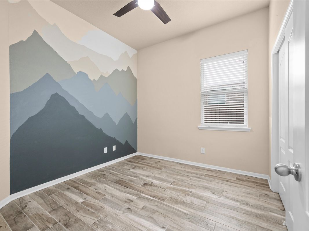 Building Photo - 26 Canterborough Pl