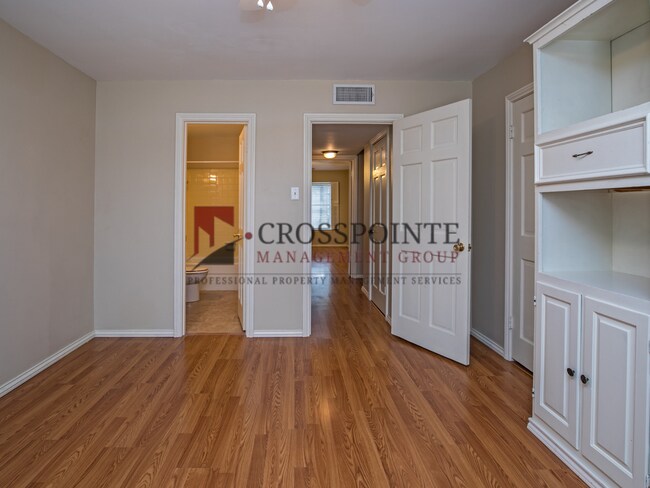 Building Photo - Colony Park Dr 3712/3714