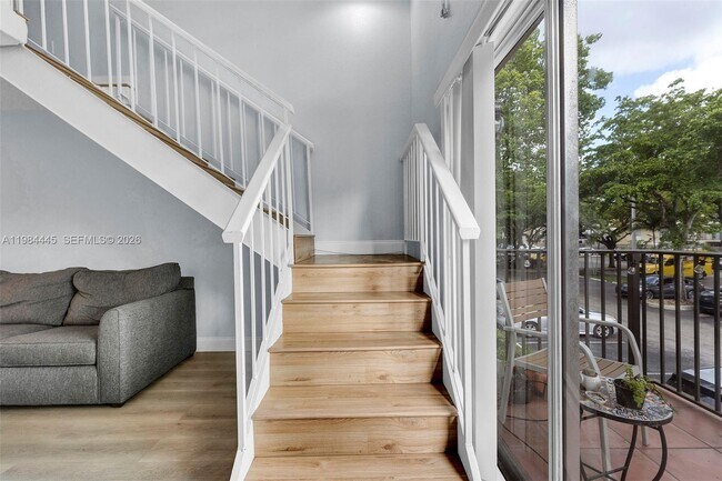 Building Photo - 8600 SW 109th Ave