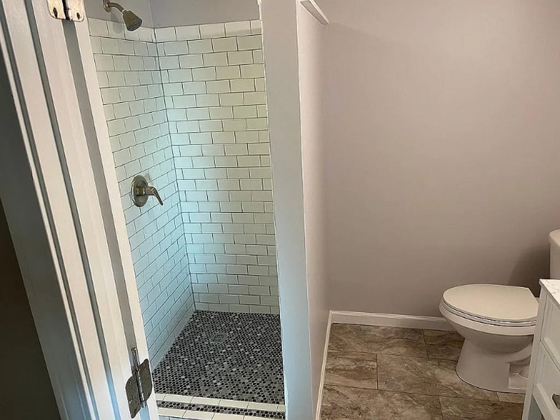 Building Photo - 107 Pebblebrook St