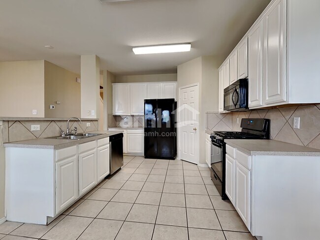 Building Photo - 9136 Belvedere Drive