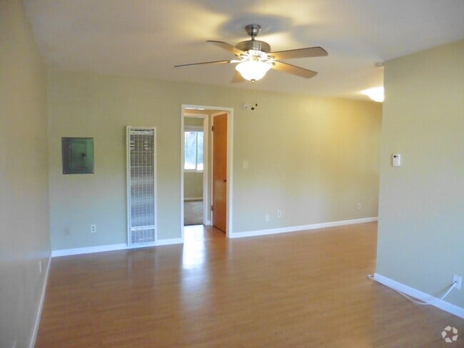Building Photo - 312 Camille Ct