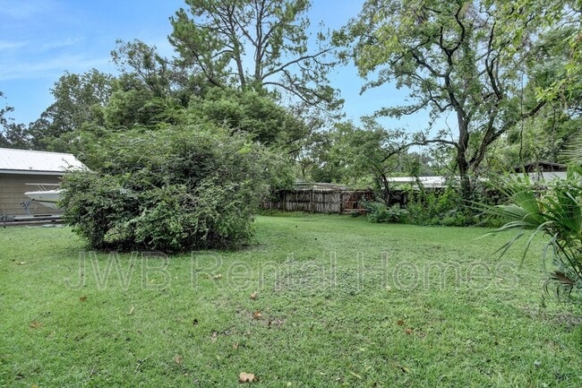 Building Photo - 3511 Rockwood Dr