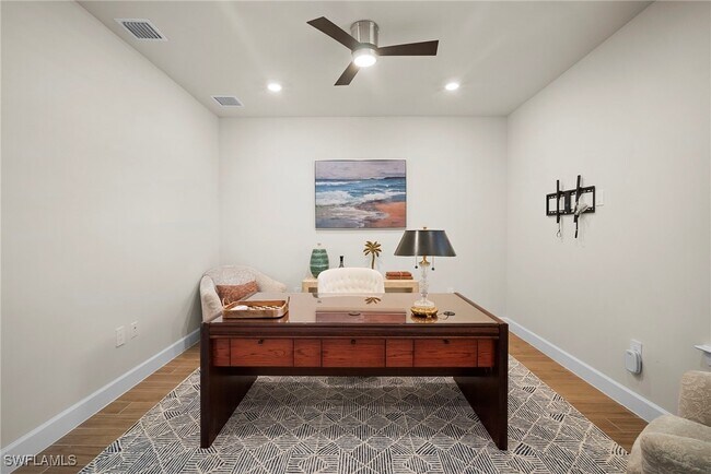 Building Photo - 9774 Everglades Dr