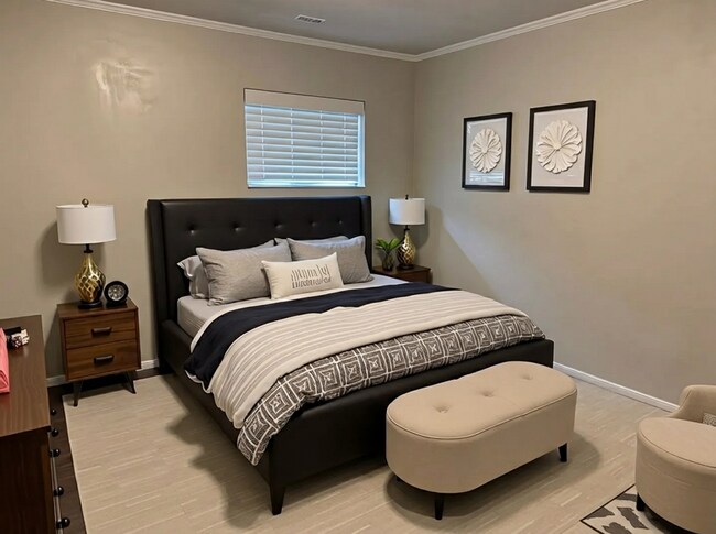 Building Photo - 1308 Ivy St