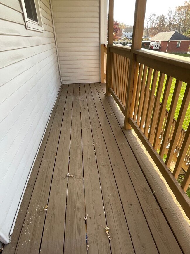 Building Photo - 141 Johnson St