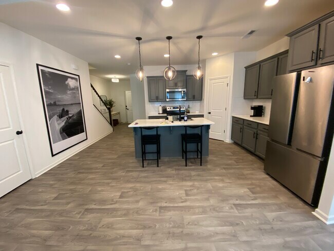 Building Photo - 13133 Suncreek Ter