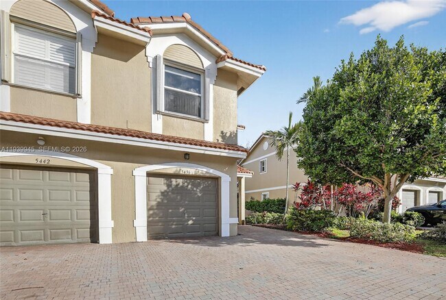 Building Photo - 5436 NW 90th Terrace