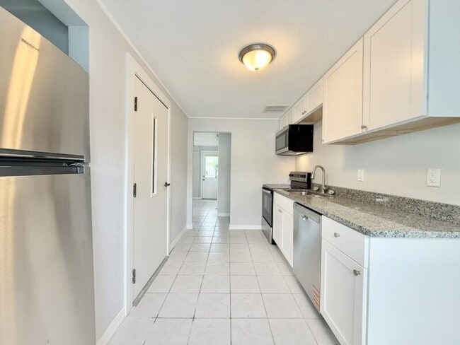 Building Photo - 15613 Gulf Blvd