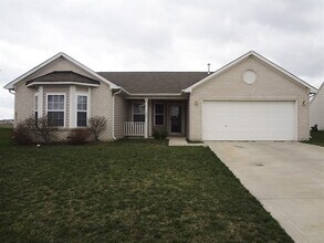 Building Photo - 4648 Birmingham Dr