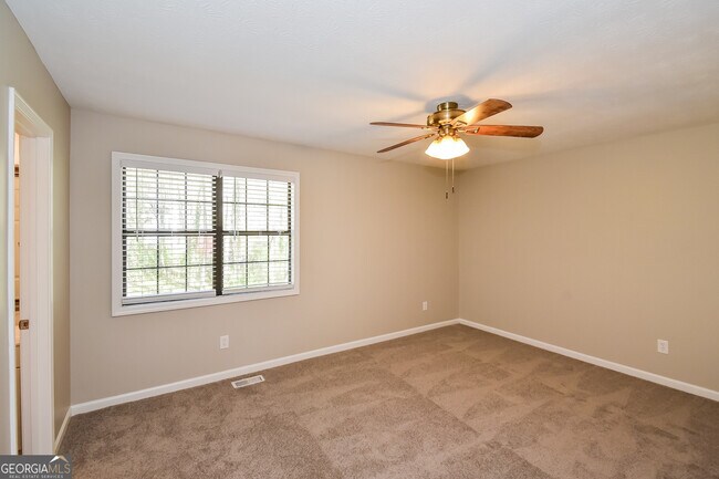 Building Photo - 4073 Westview St