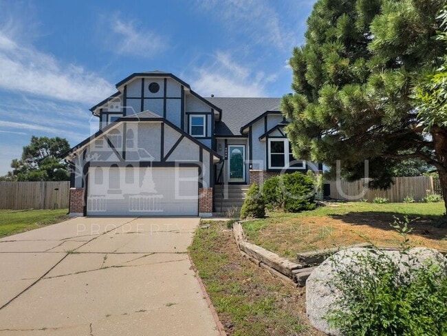 Primary Photo - 4030 Meadowdale Pl