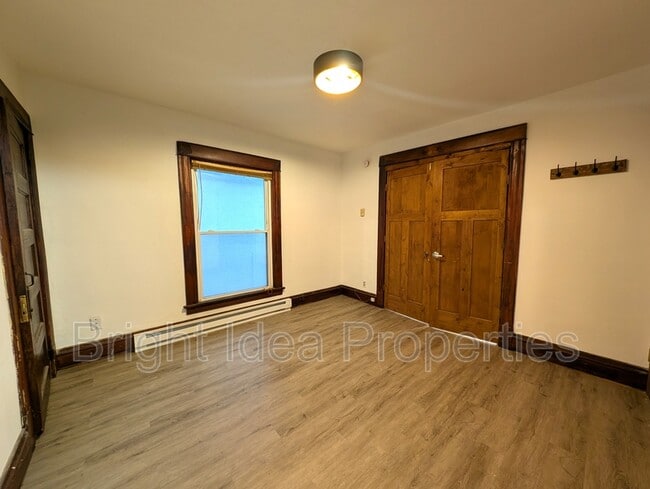 Building Photo - 2709 Stevens Ave