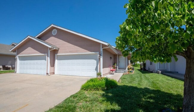 Primary Photo - 7304 SW 23rd Ct