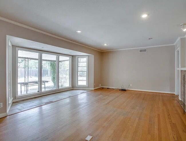 Building Photo - 3604 24th St