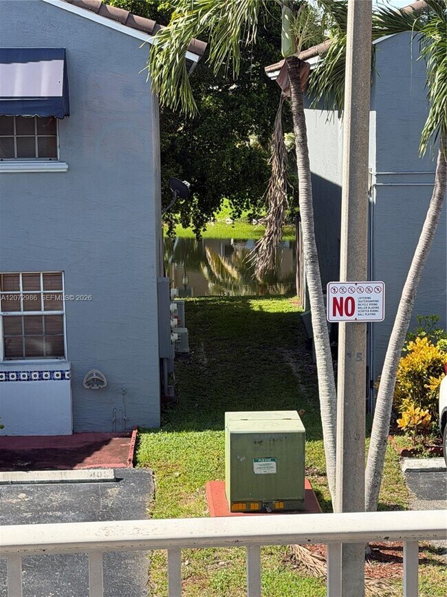 Building Photo - 7040 NW 173rd Dr