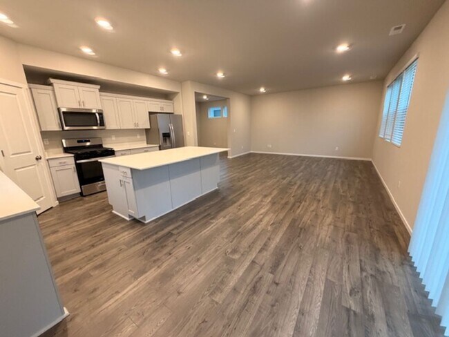 Building Photo - Brand New 2025 Home in Bakerview