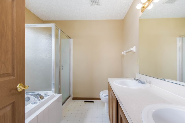 Building Photo - 500 Harrington Dr