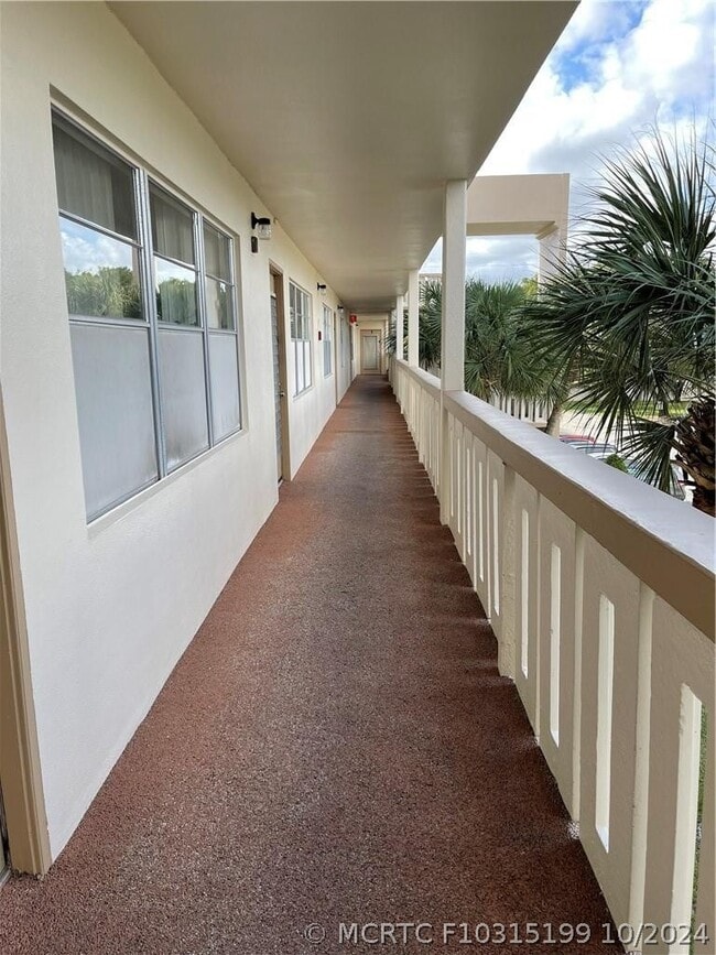 Building Photo - 2401 Antigua Cir