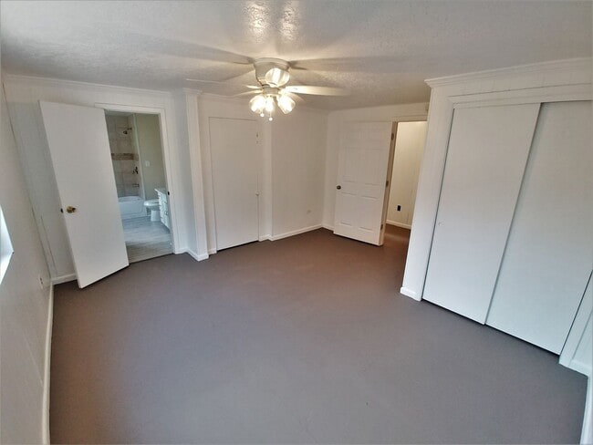 Building Photo - Renovated Home - Allentown