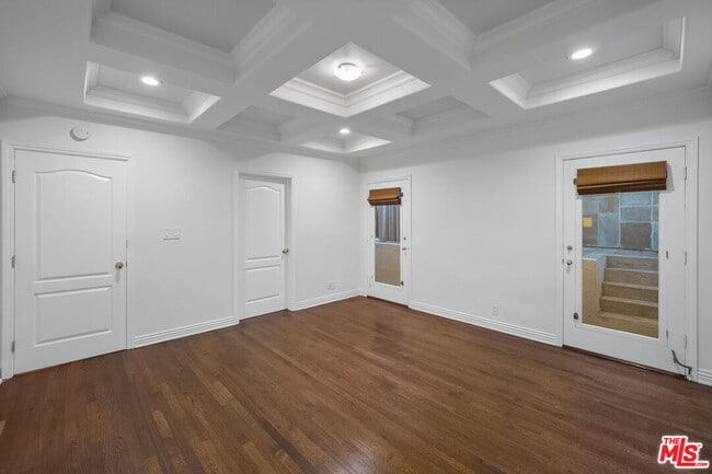 Building Photo - 2319 Outpost Dr