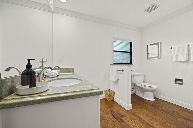 Building Photo - 13230 Polo Club Rd