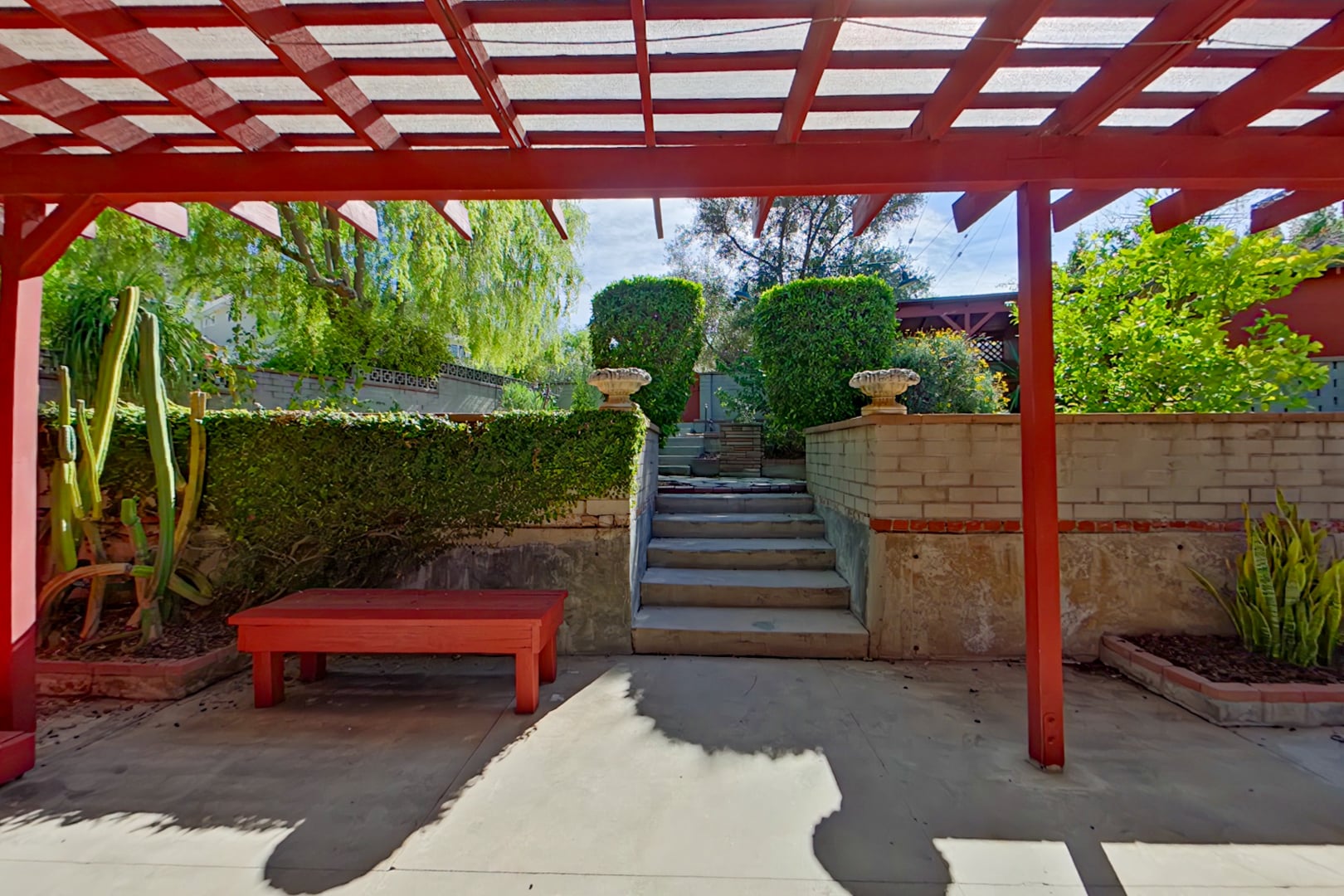 Building Photo - 1462 Glengarry Rd