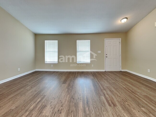 Building Photo - 4372 Mahogany Dr