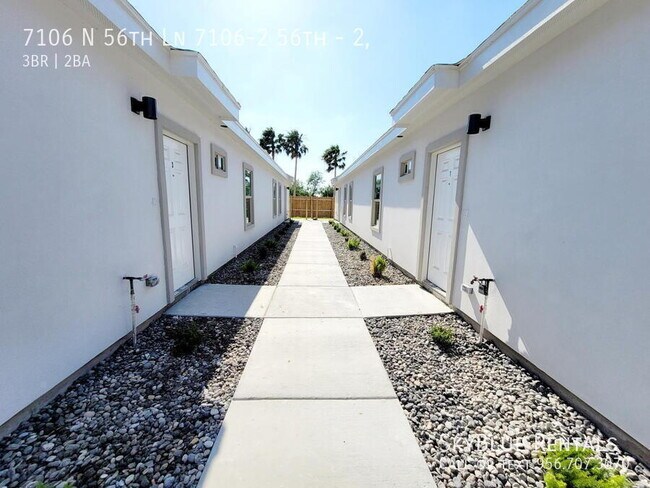 Building Photo - 7106 N 56th Ln