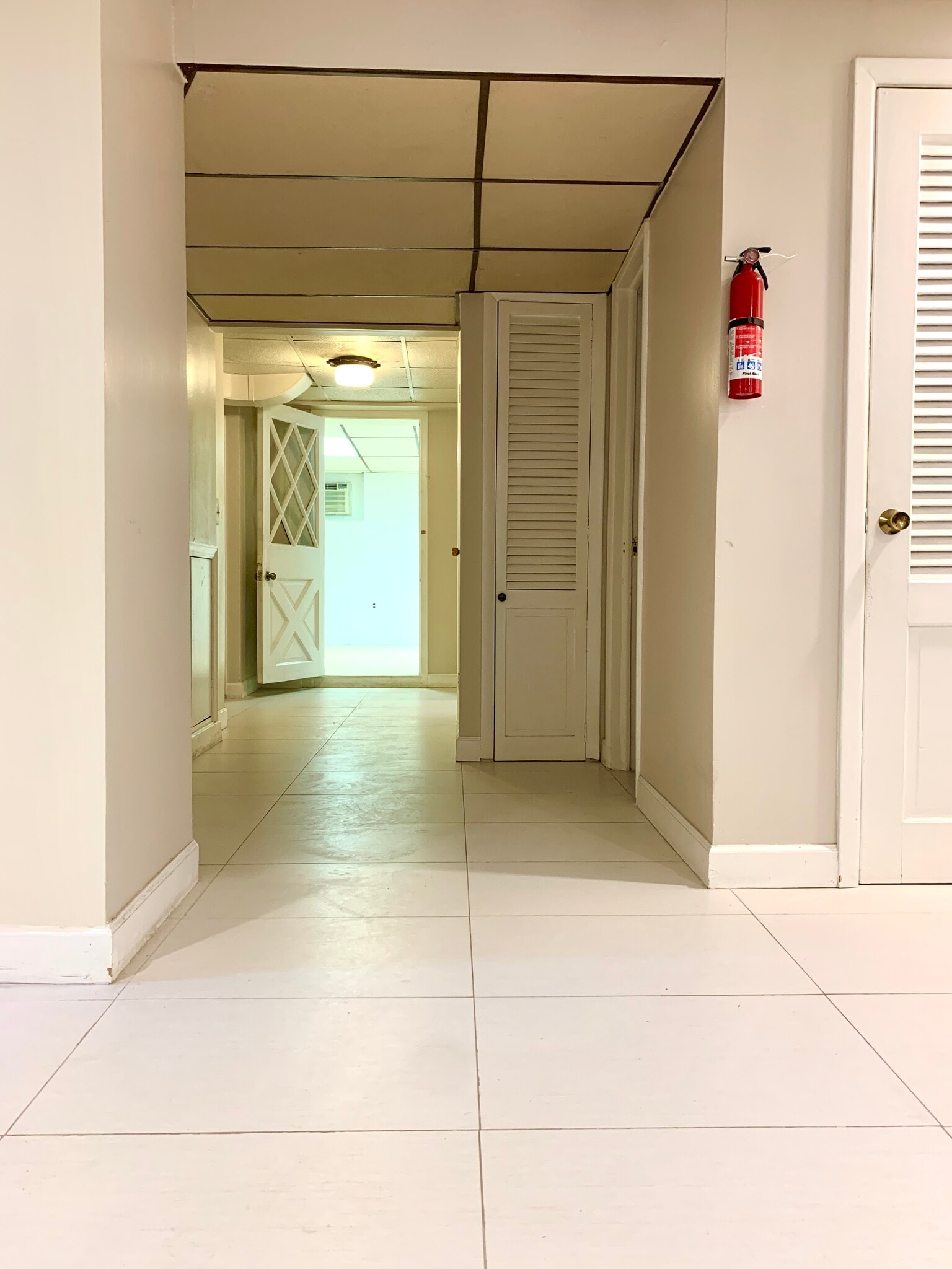 Building Photo - 67 W 5th St