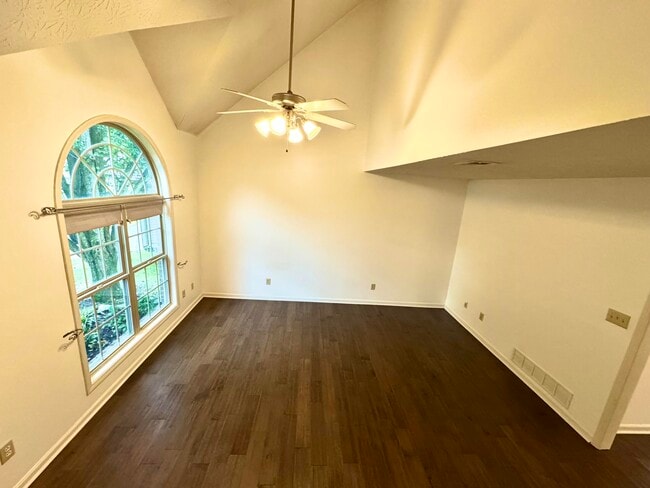 Building Photo - 2453 Prescott Ln