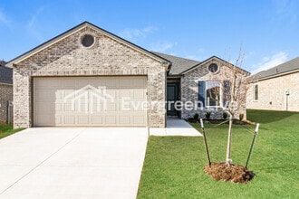 Building Photo - 1833 Rock Elm Dr