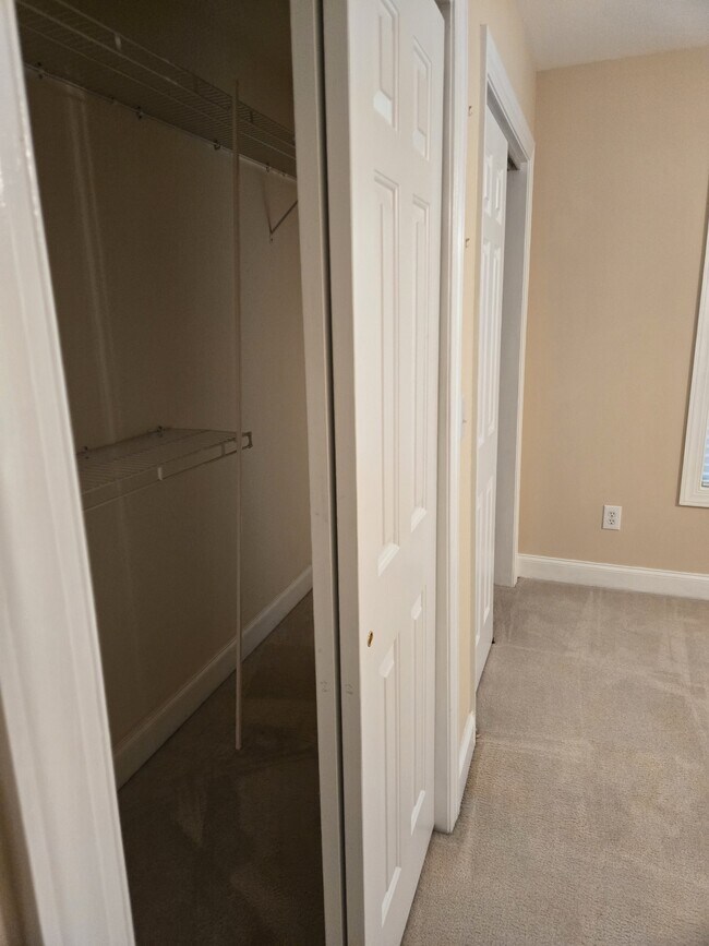 Building Photo - 5003 Double Fox Rd