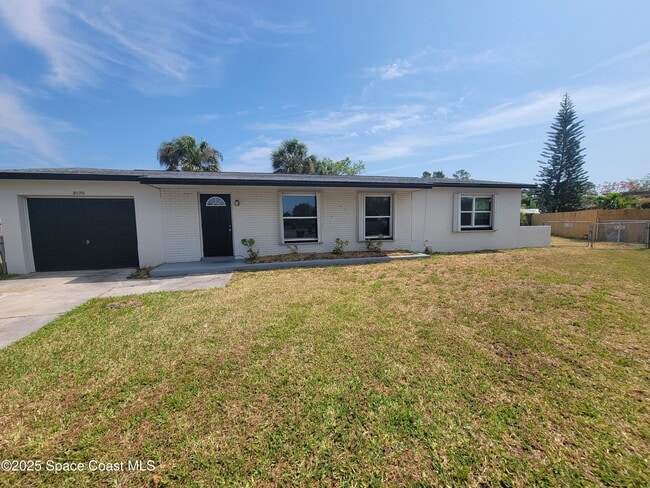 Primary Photo - 2170 Emerald Ct