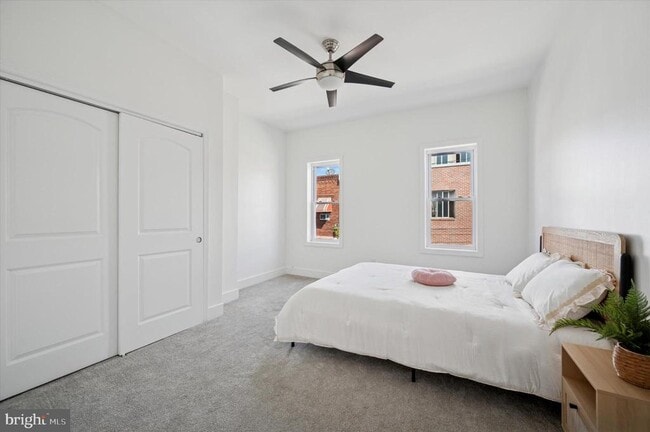 Building Photo - 2124 Pierce St