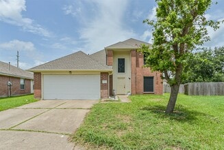 Building Photo - 7102 Calix Ln