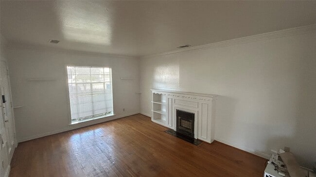 Building Photo - 6032 Marquita Ave