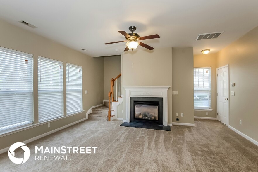 Building Photo - 1397 Millbank Dr