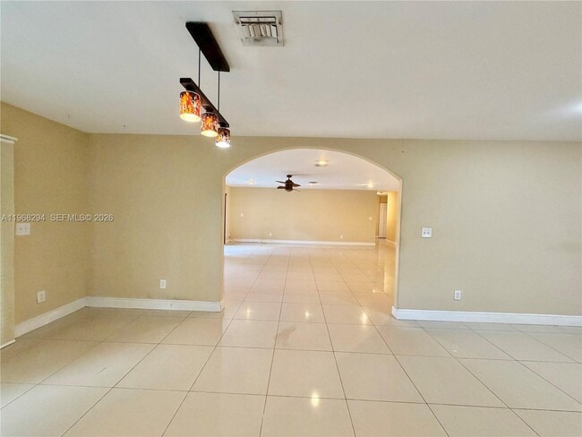 Building Photo - 7871 NW 53rd Ct