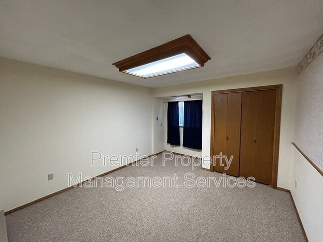 Building Photo - 3406 Quinella Dr