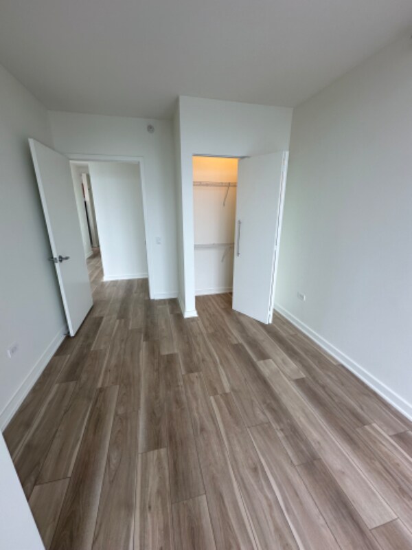 Building Photo - 335 E Wacker Dr