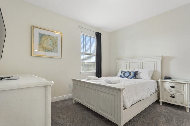 Building Photo - 331 Pendant Ct