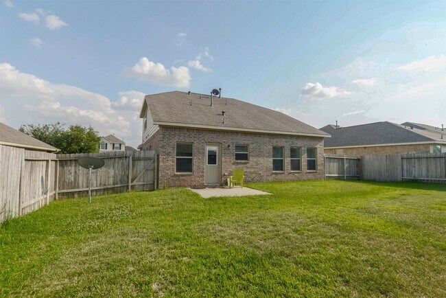 Building Photo - 8730 Sunny Gallop Dr