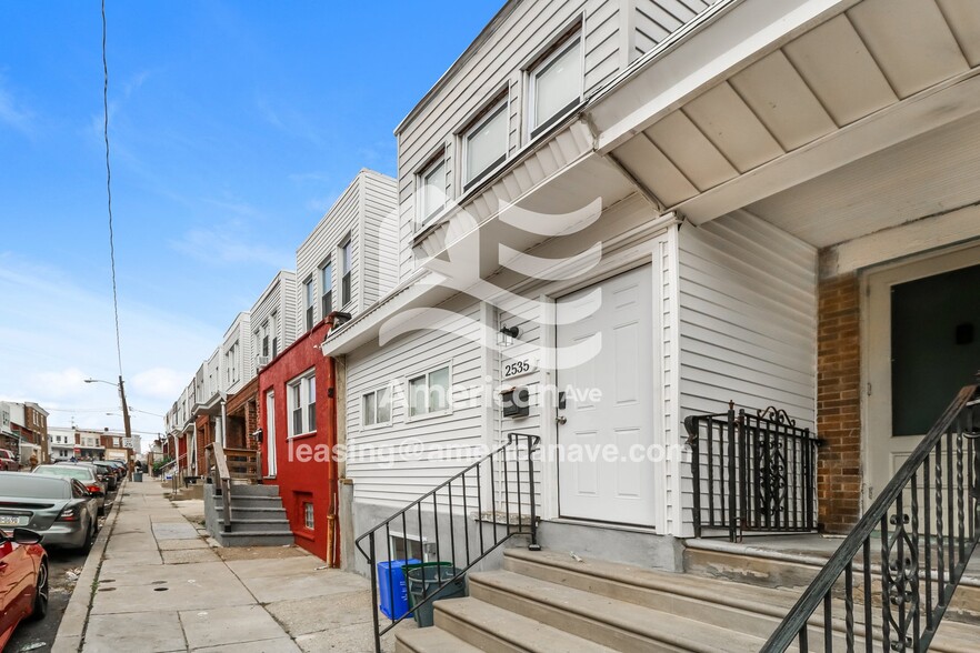 Building Photo - 2535 S Millick St