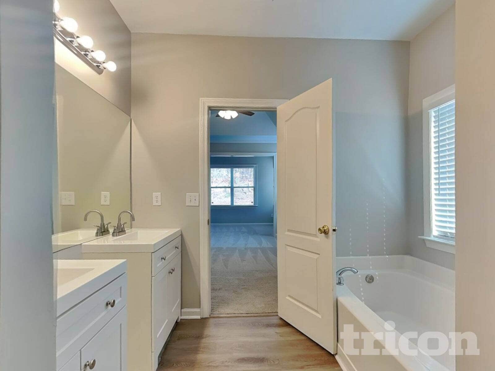 Building Photo - 1317 Preserve Park Dr